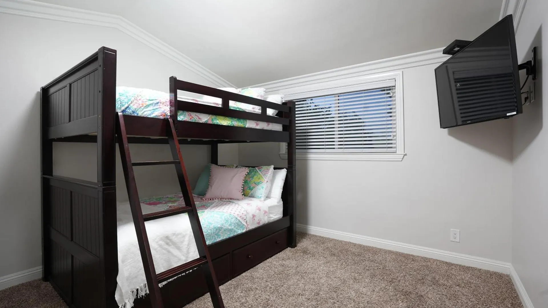 Holiday home Destination #27 Villa Anaheim United States