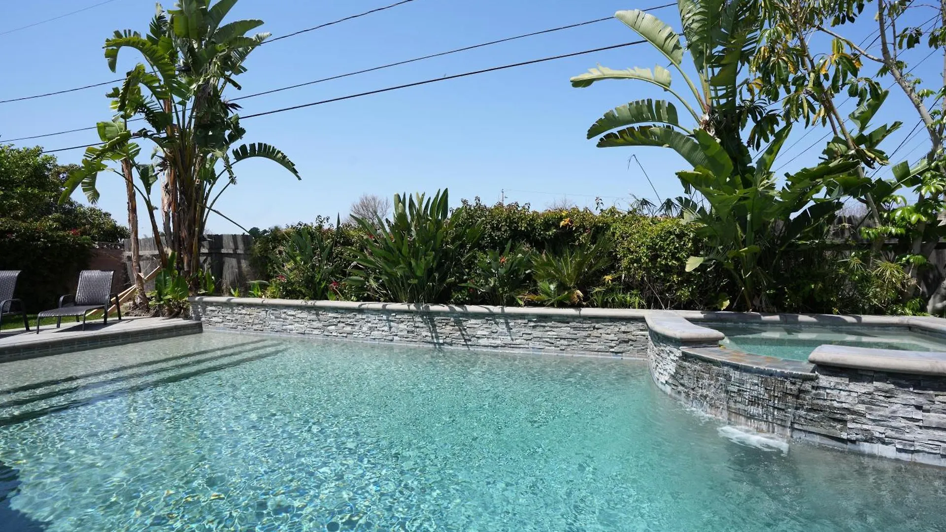 Destination #27 Villa Anaheim