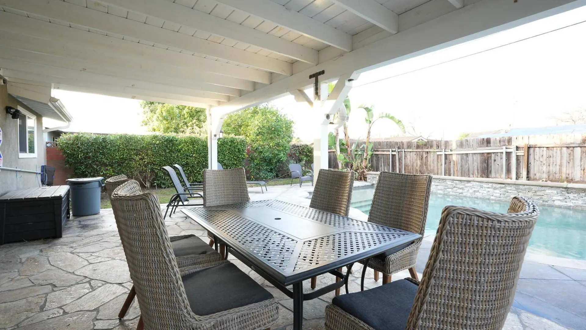 Destination #27 Villa Anaheim 0*,  United States